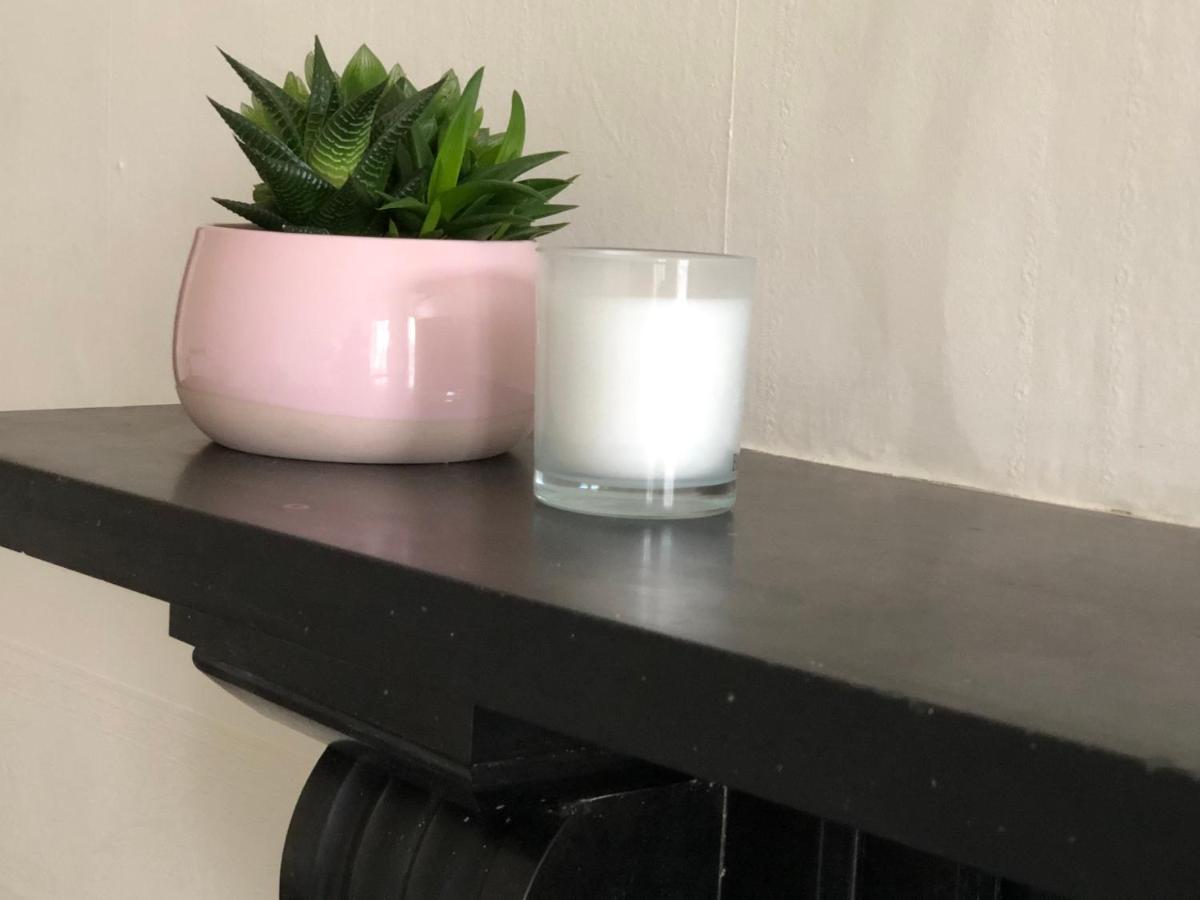 Grosvenor Place Spacious Studio Apartment Бат Екстериор снимка